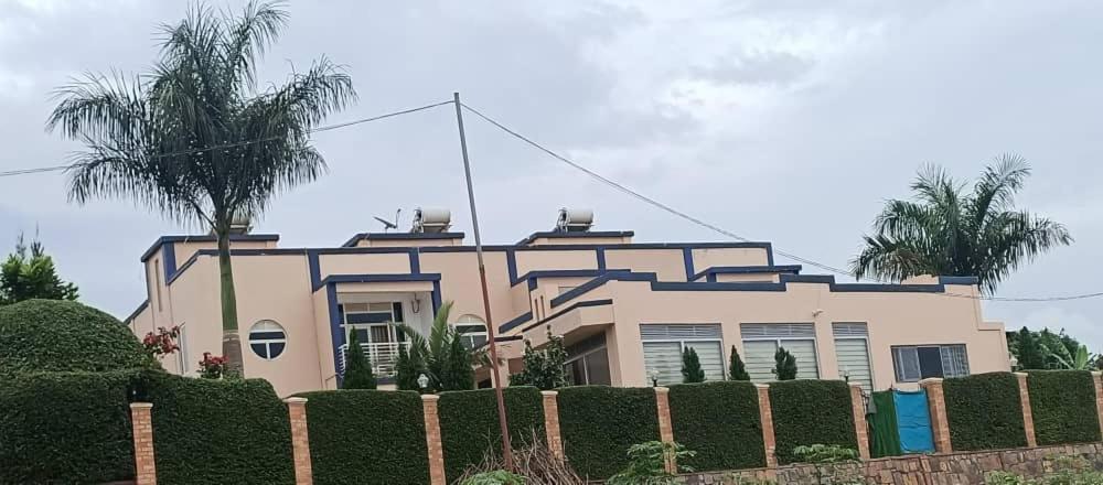 Ikaze B&B Kigali Eksteriør bilde