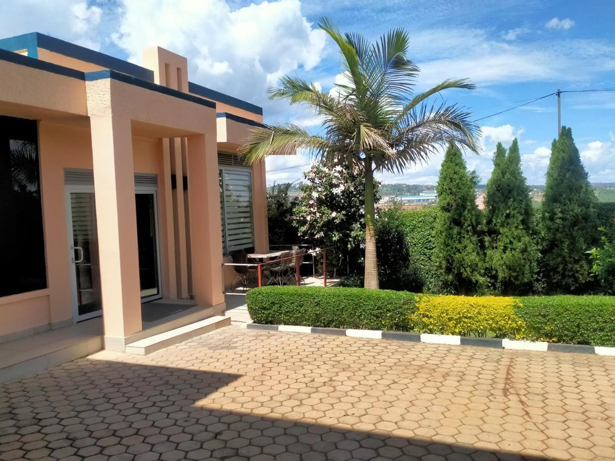 Ikaze B&B Kigali Eksteriør bilde