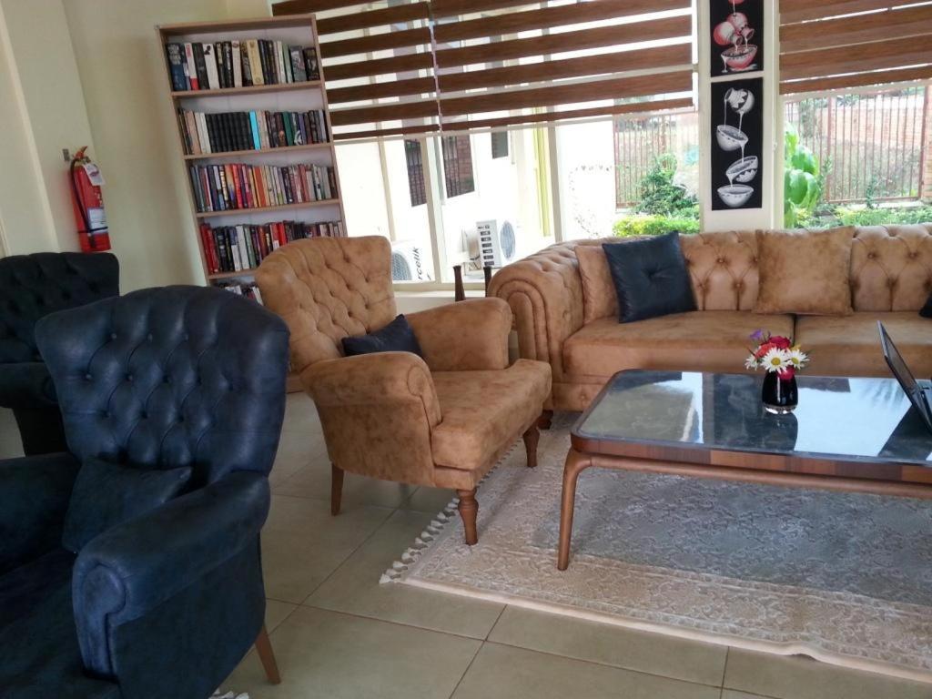 Ikaze B&B Kigali Eksteriør bilde